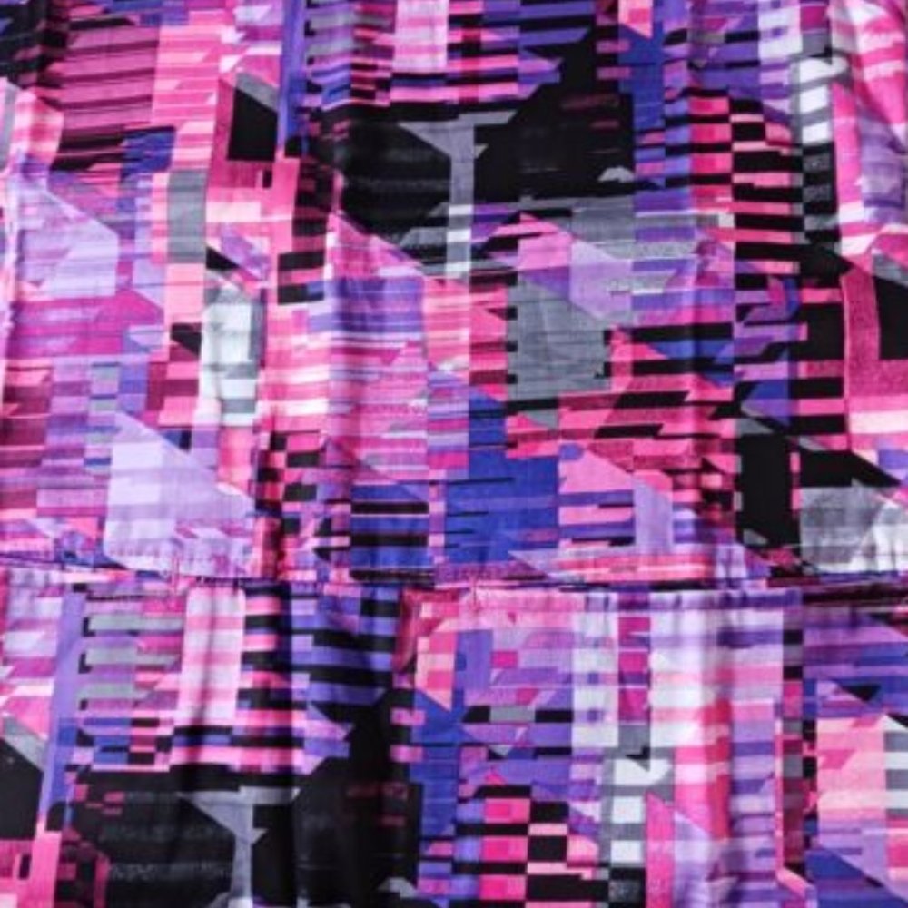 White Swan Bio Womens Scrub top Size XS Digital Static 5441 - Picture 6 of 6